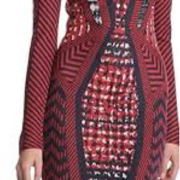 BCBGMaxAzria Red and White Bodycon Dress Sleeveless Scoop Neck - Picture 4 of 7